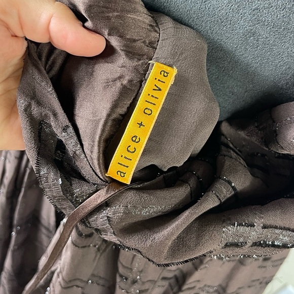 Alice & Olivia Plunge Maxi Dress Brown Silk Size Large - Picture 5 of 7